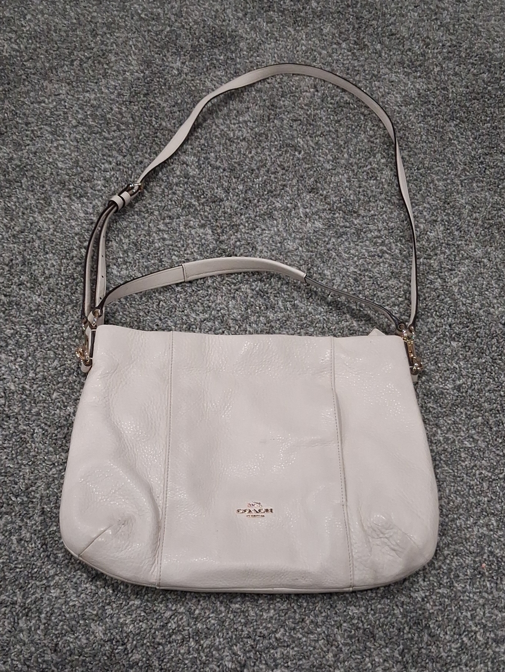 Vintage Coach Isabelle East/West Hobo Bag In Chalk/Cream Soft Pebbled Leather